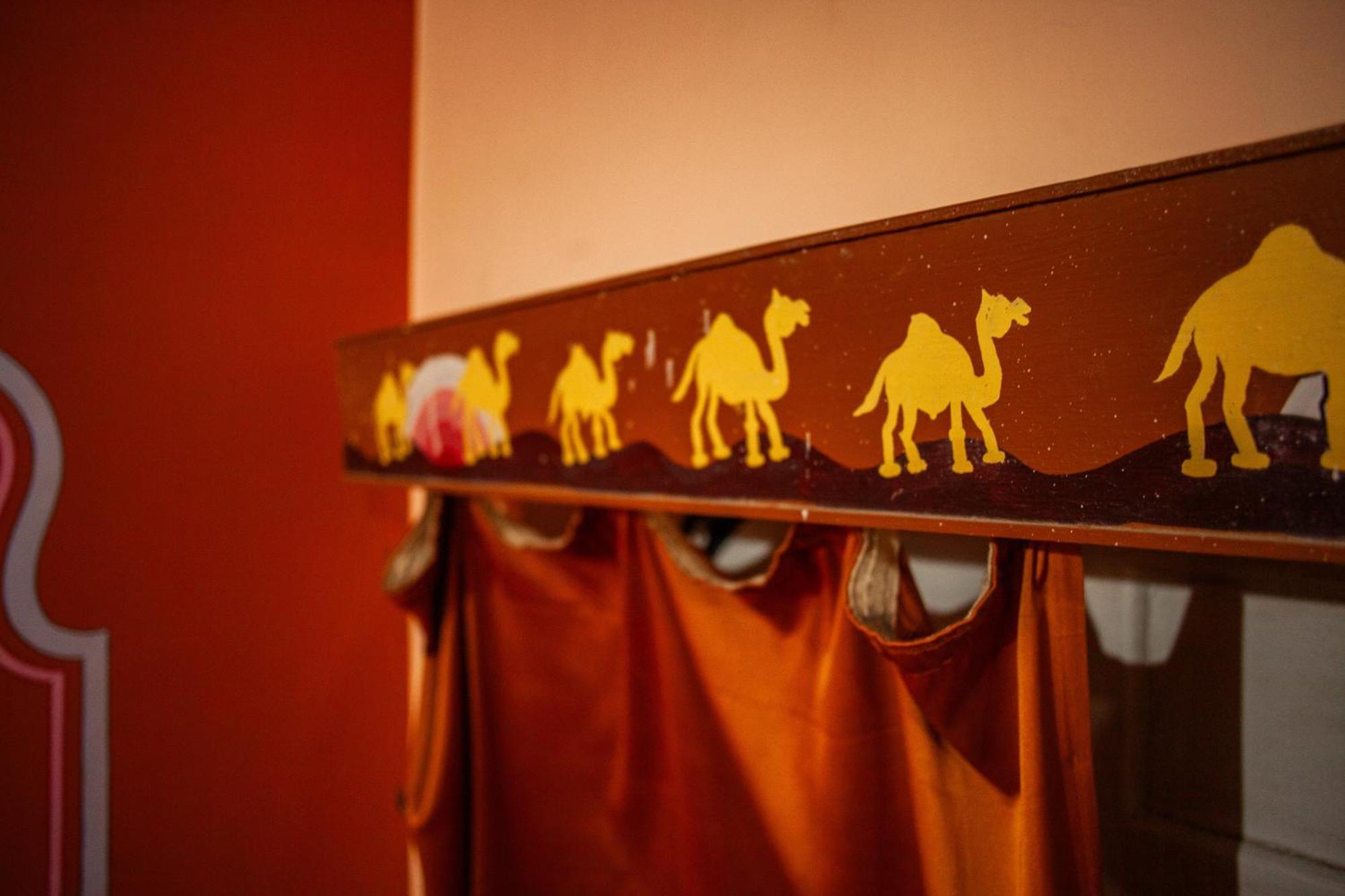Hotel Everest Pushkar Bagian luar foto
