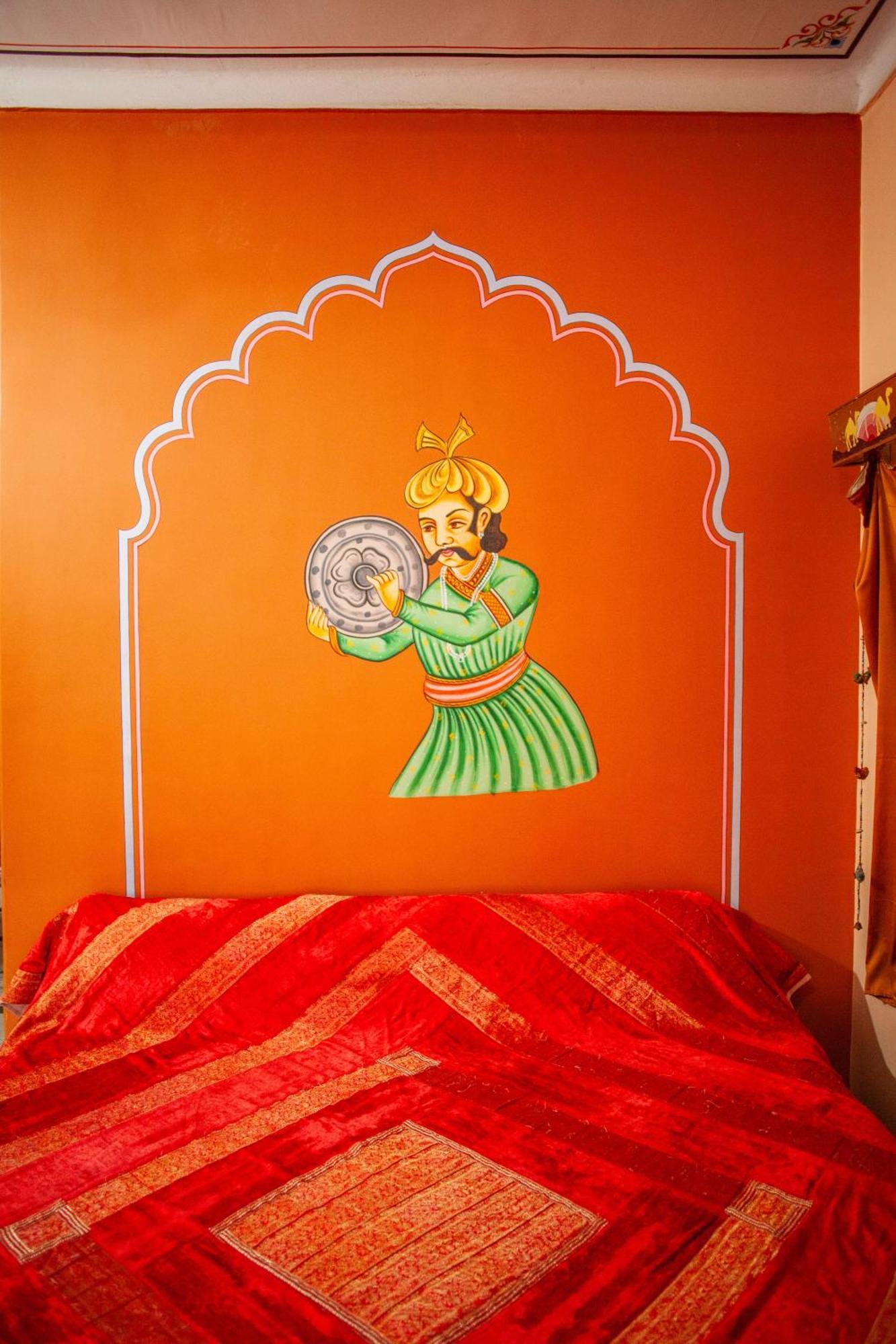 Hotel Everest Pushkar Bagian luar foto