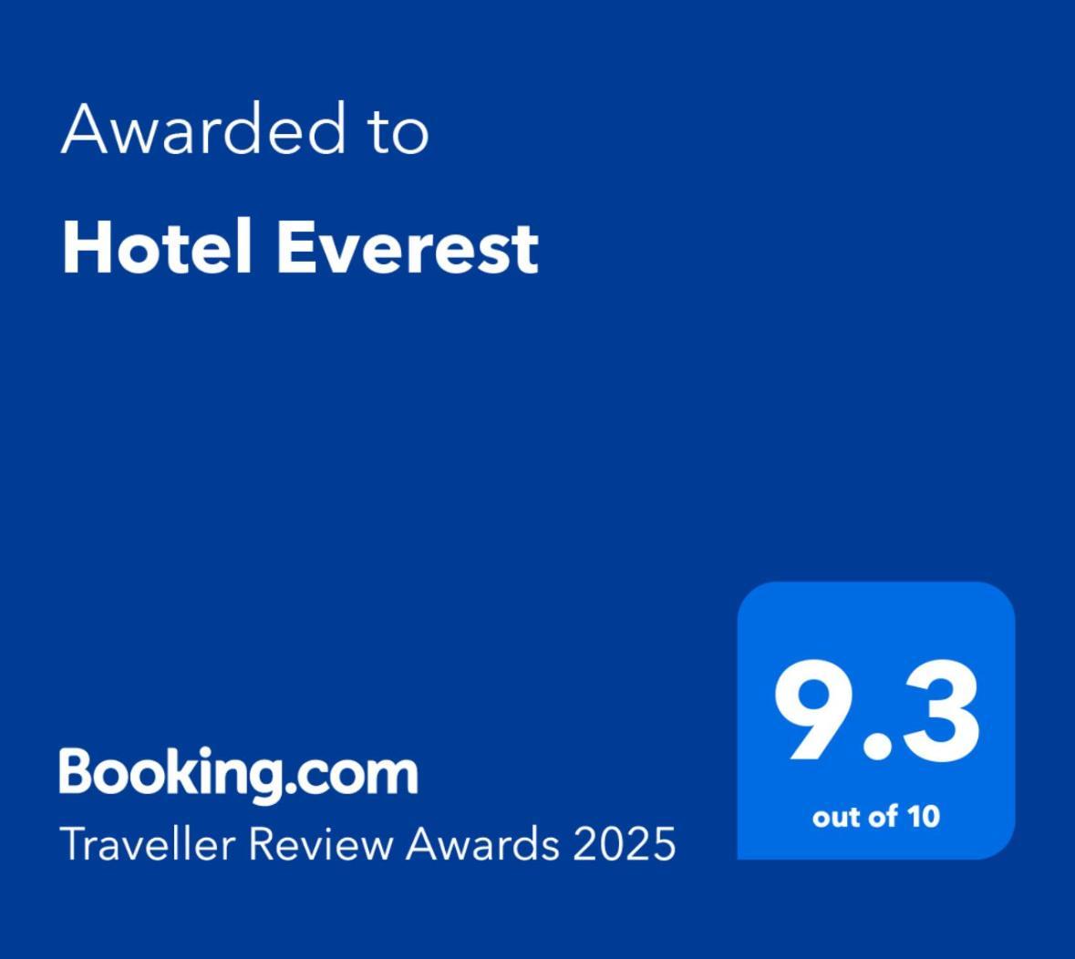 Hotel Everest Pushkar Bagian luar foto